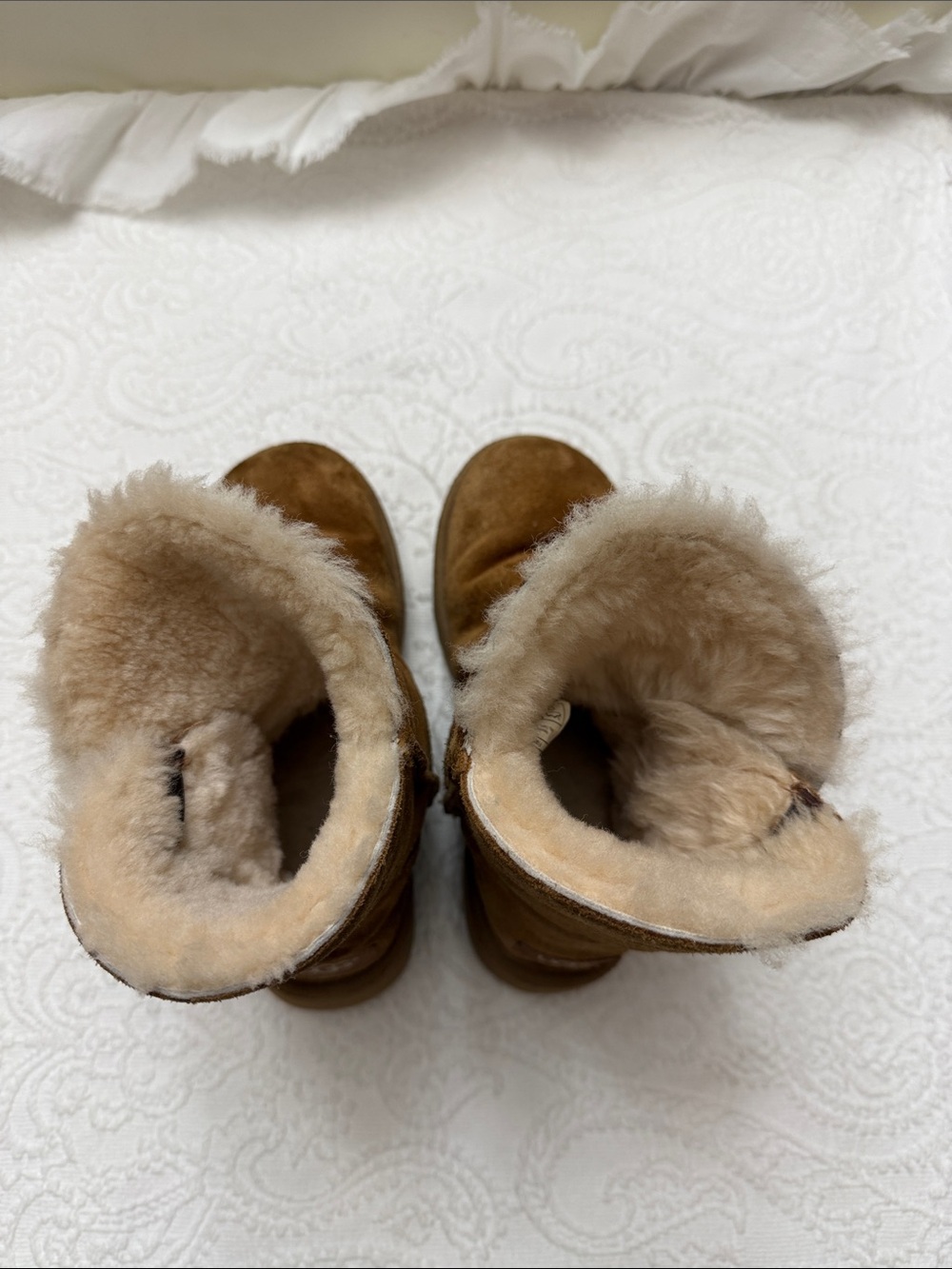 UGG Classic Short Brown Winter Boots US 5 - Picture 9 of 9